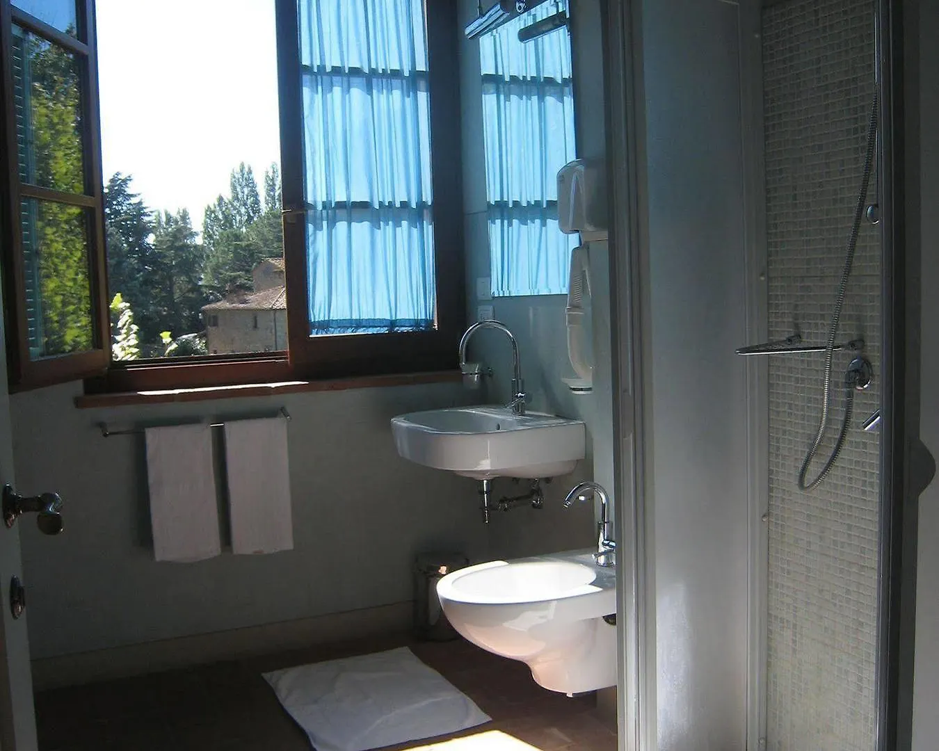 Bed and Breakfast Seven Cortona Frühstückspension